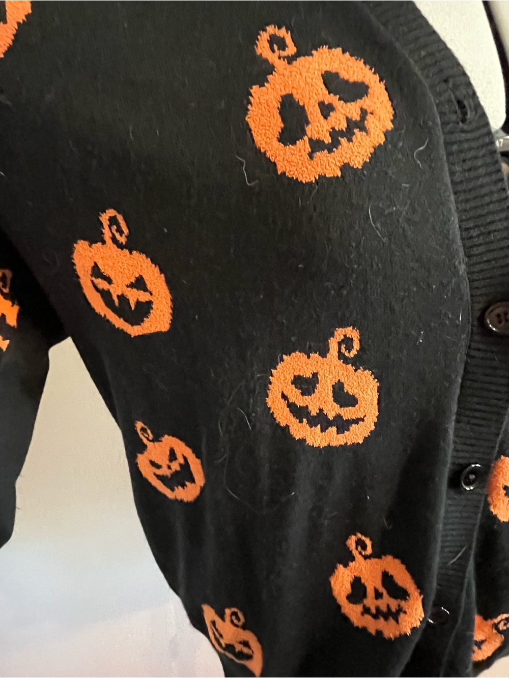 Hot topic Pumpkin Cardigan Sweater - Picture 4 of 5